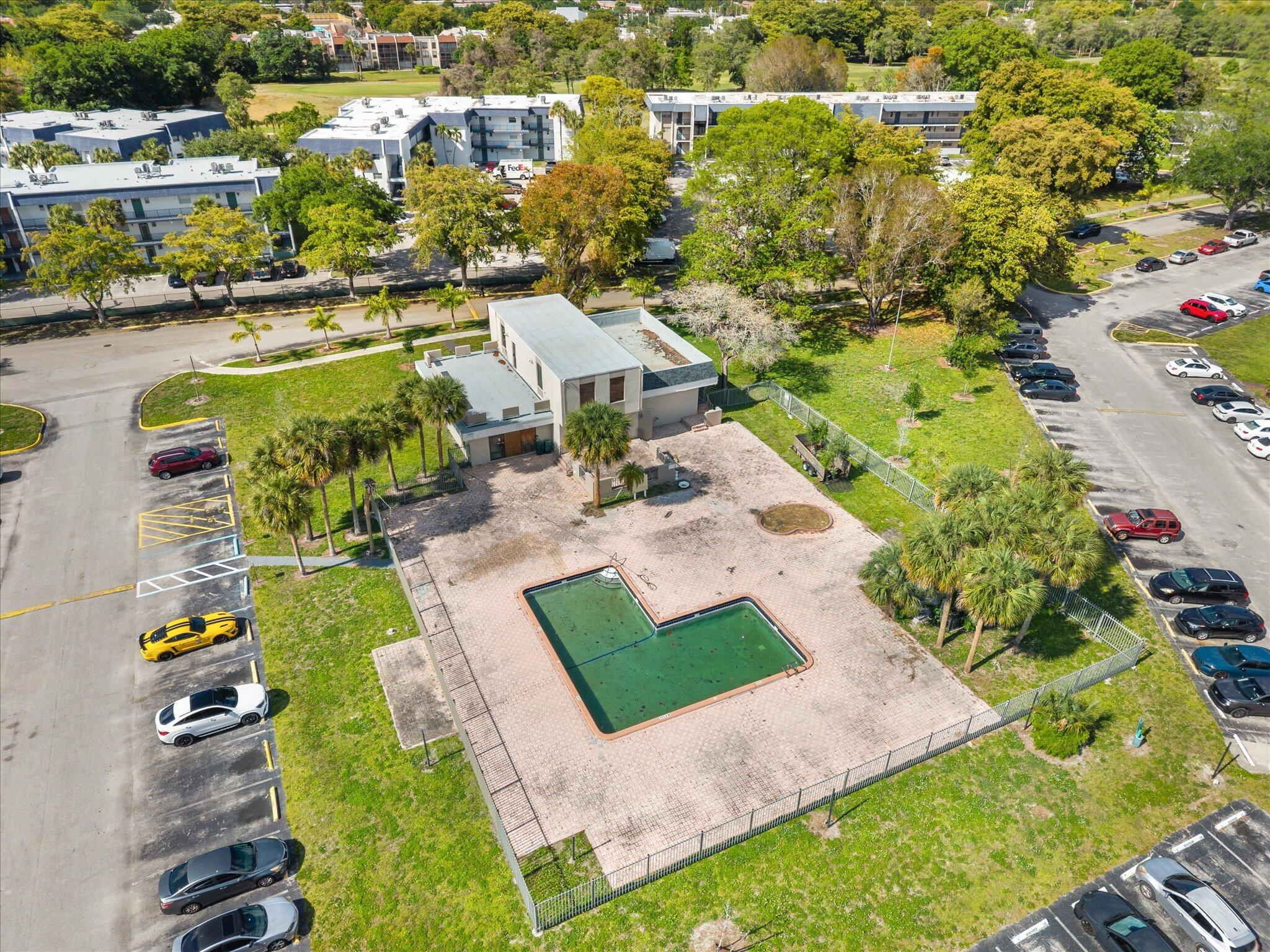 CANONGATE CONDOMINIUM - Residential Lease
