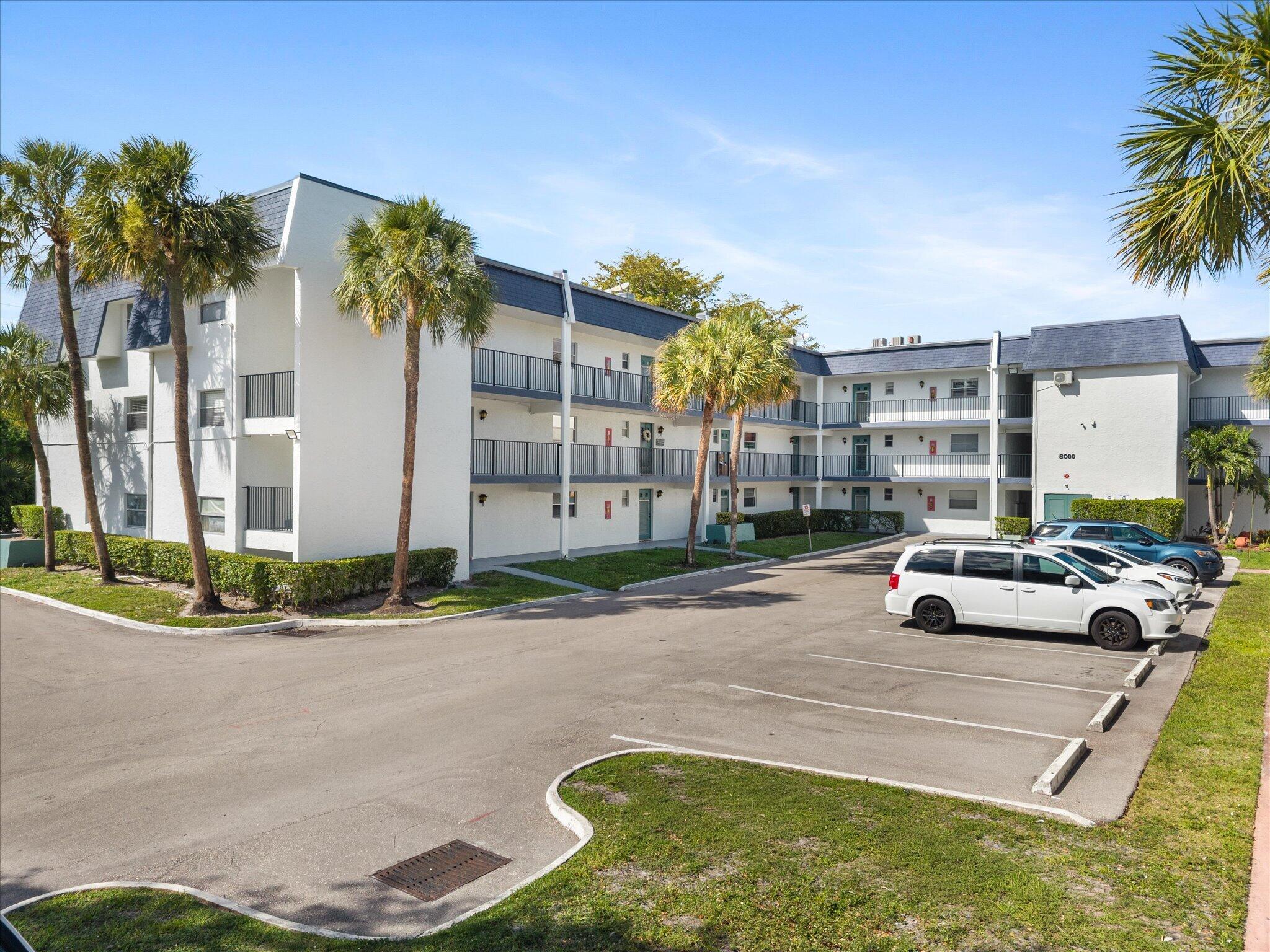 CANONGATE CONDOMINIUM - Residential Lease