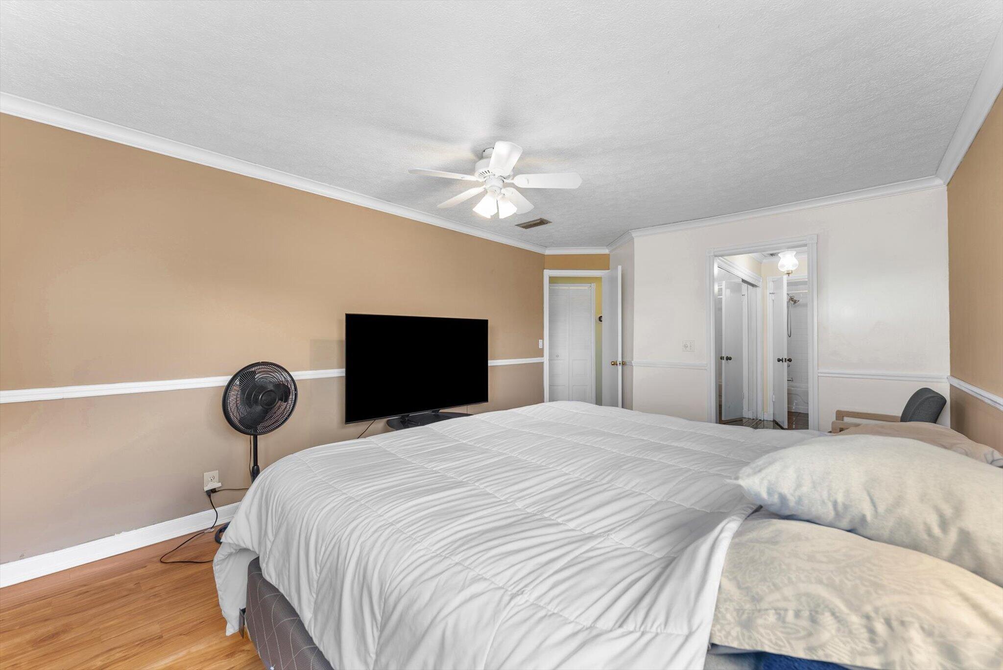 CANONGATE CONDOMINIUM - Residential Lease