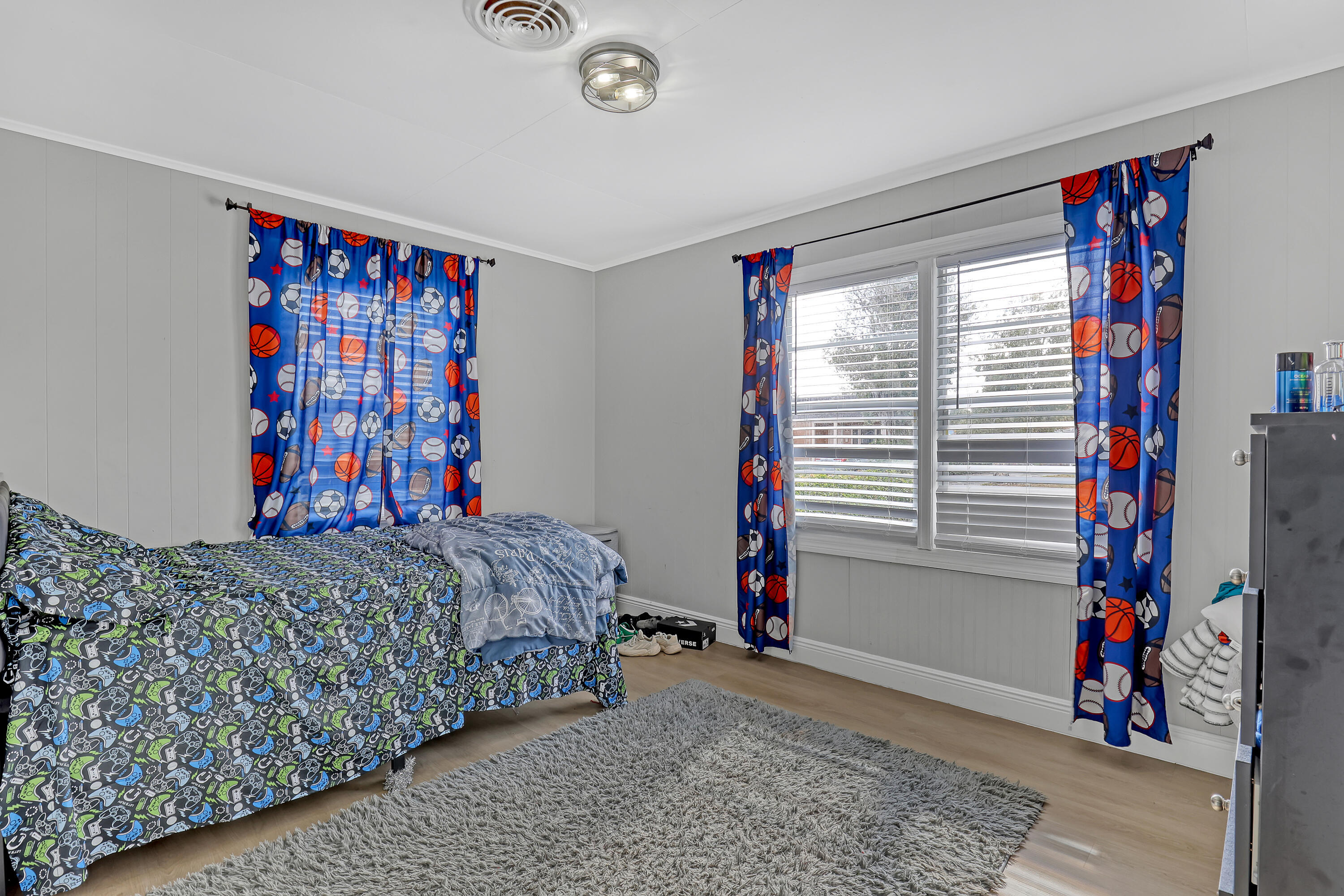 NORTH PALM BCH 4 - Residential