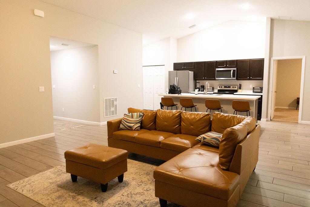 PORT ST LUCIE SECTION 4 - Residential