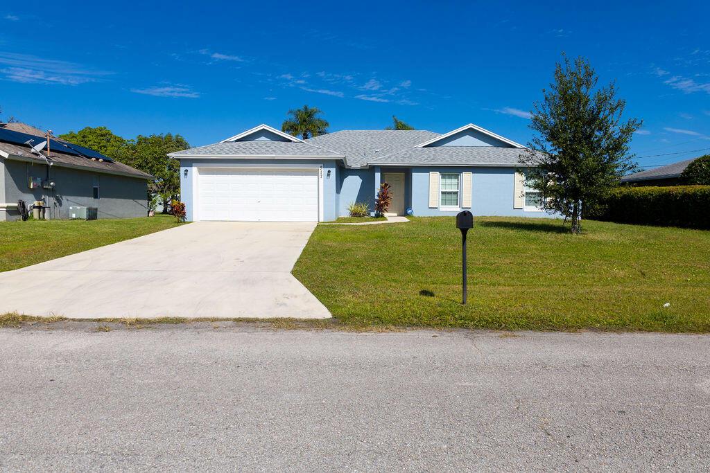 PORT ST LUCIE SECTION 4 - Residential