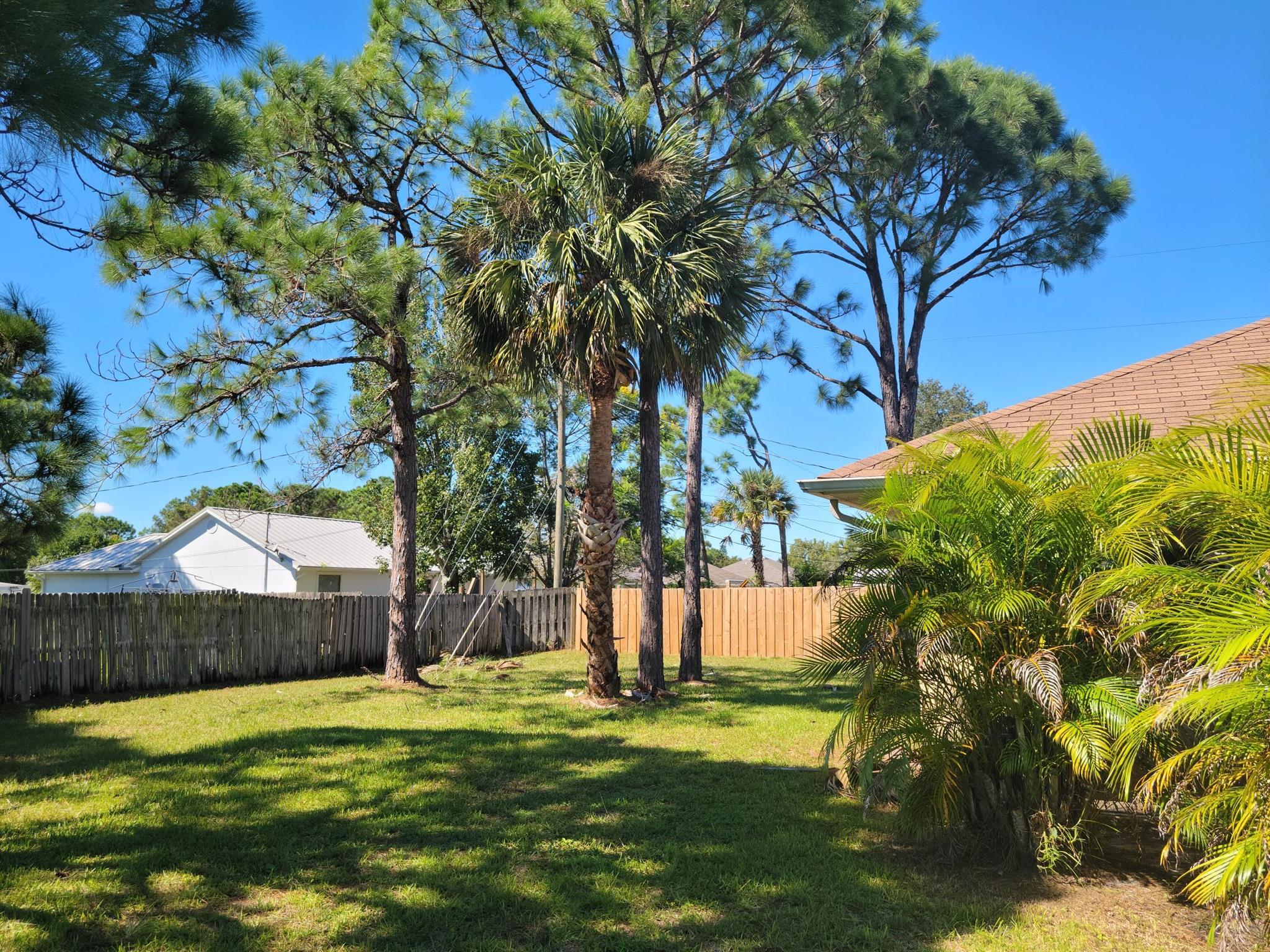 PORT ST LUCIE SECTION 27 - Residential Lease