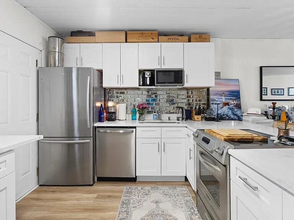 Photo of 4500 N Flagler Drive #B19, West Palm Beach, FL 33407 (MLS # R11108467)