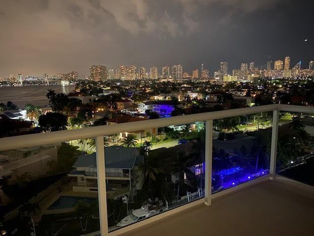 STRATFORD HOUSE CONDO - Residential Lease