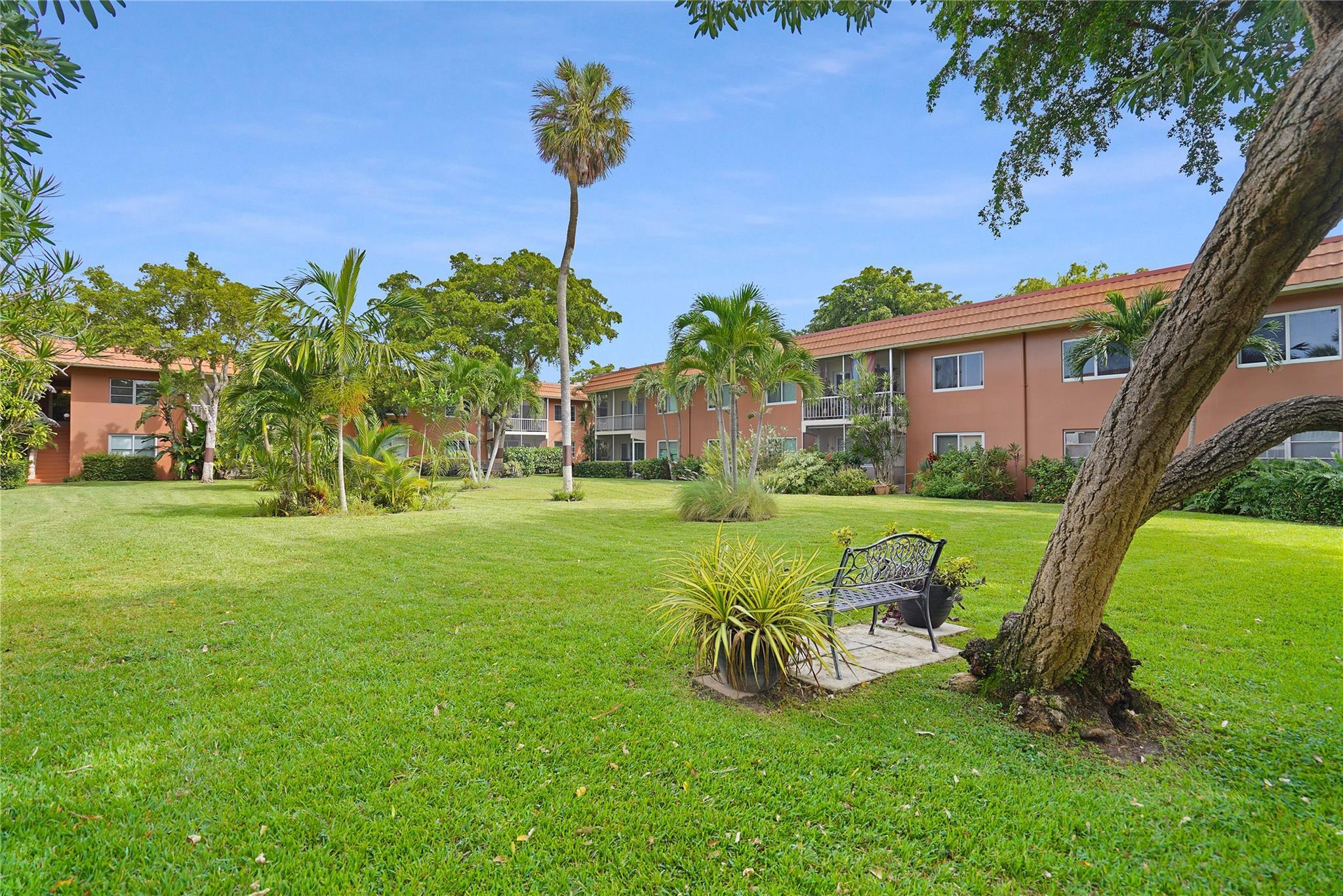 MANOR GROVE VILLAGE TWO CONDO - Residential