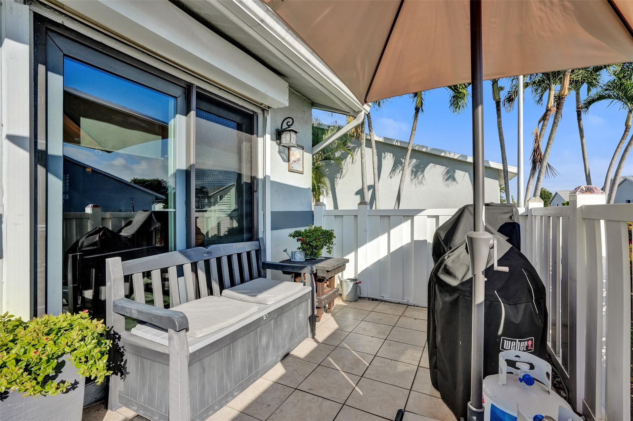 Arbours of the Palm Beach - Residential