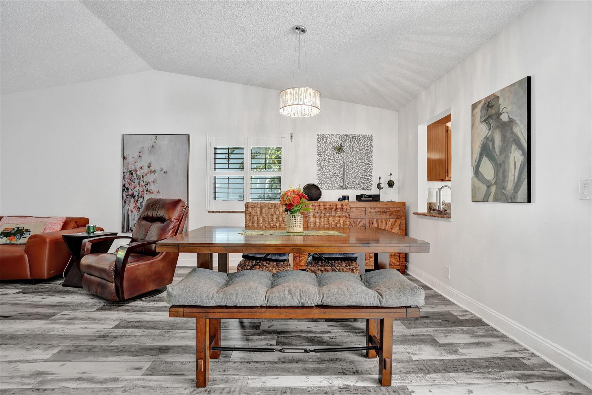 Arbours of the Palm Beach - Residential