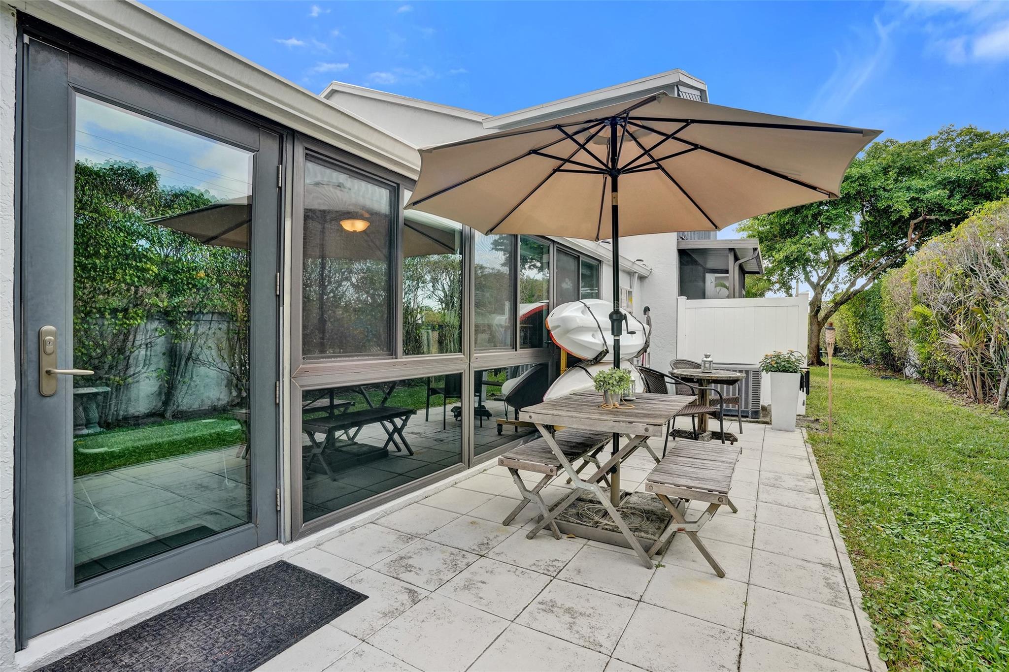 Arbours of the Palm Beach - Residential