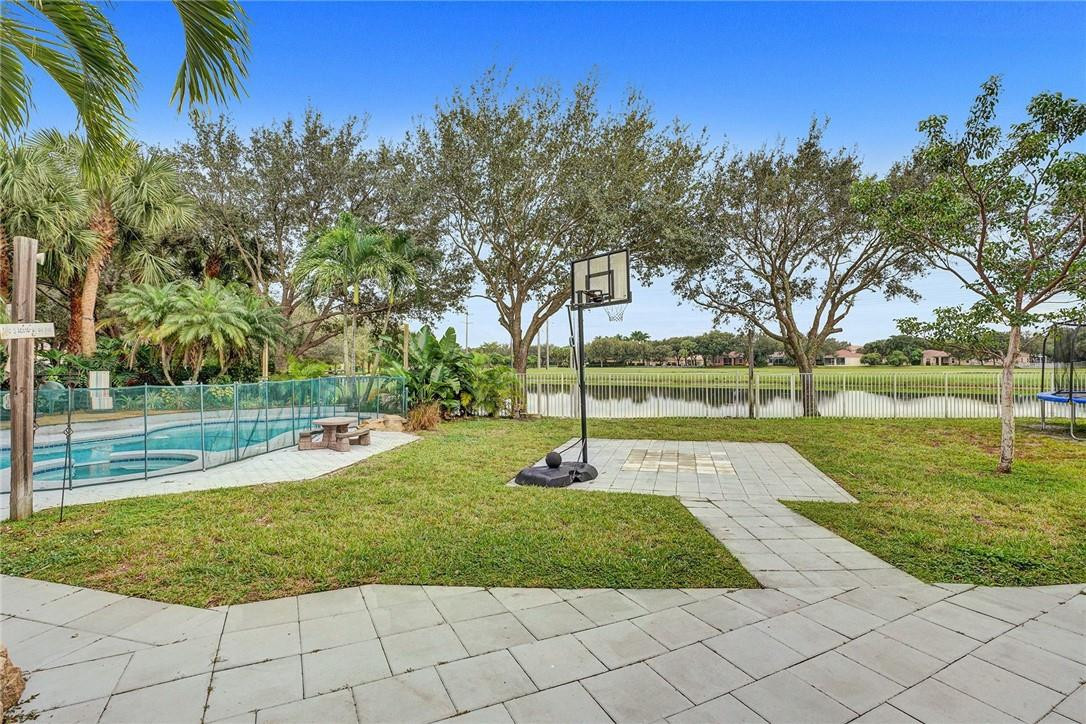 Coquina - Residential