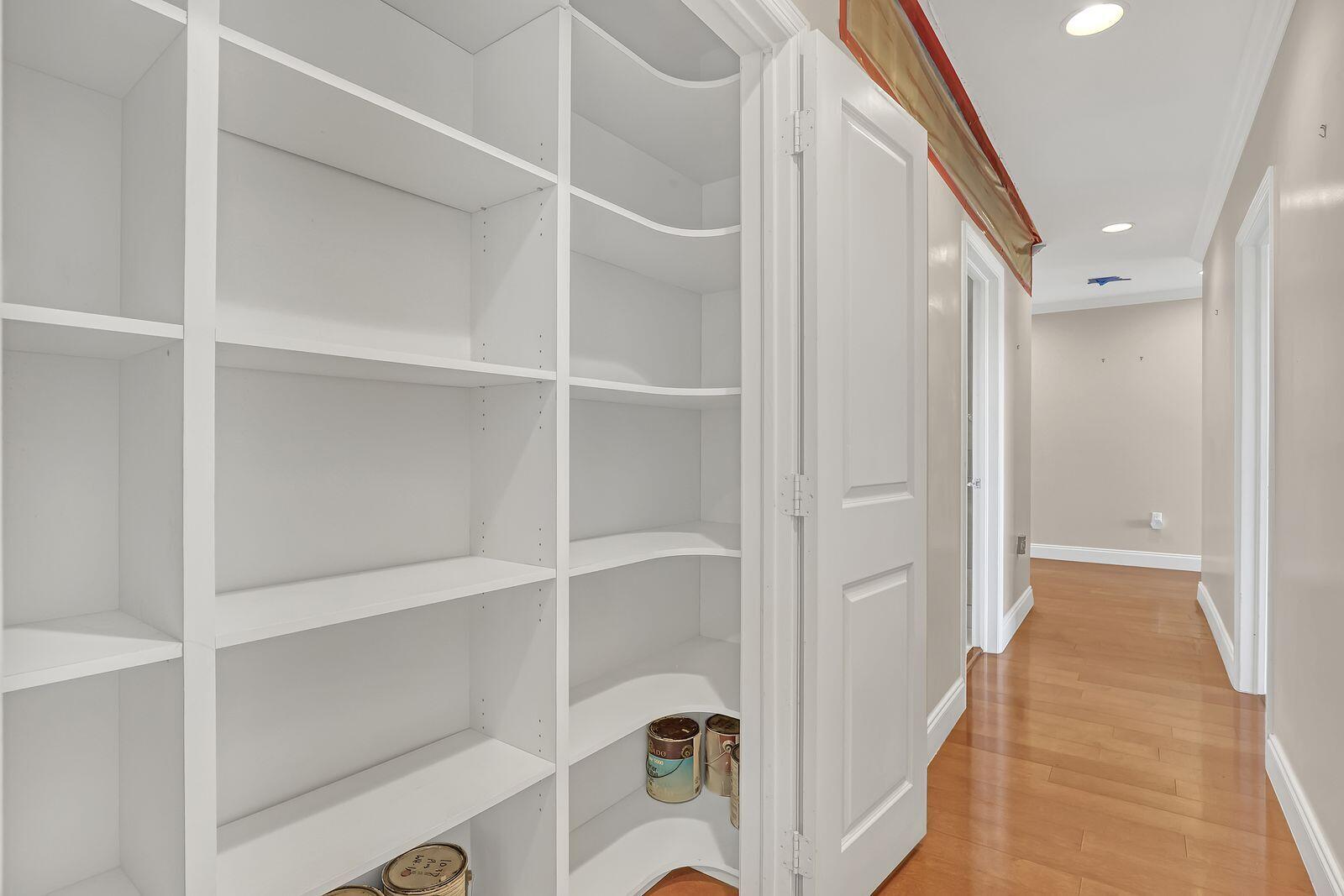 Palm Beach Towers - Residential