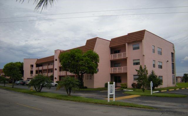 55+ COMMUNITY, UNIT IS ON THE 3rd FLOOR, CORNER UNIT, WELL KEPT BUILDING #129. BRING YOUR BUYER LOOKING FOR TRUE VALUE. TOP FLOOR CORNER LUXURY MODEL WITH HURRICANE SHUTTERS AND IMPACT WINDOWS. ENJOY THE LAKE AND GOLF VIEWS FROM THE ENCLOSED PATIO. UNIT IS ON THE 5TH HOLE OF THE GOLF COURSE. ALL ASSESSMENTS PAID IN FULL. TILE AND CARPETING THROUGHOUT. IT IS LOCATED RIGHT NEAR A SATELLITE YEAR-ROUND HEATED POOL, SAUNA, BILLARD, TENNIS AND PICKLEBALL COURT. BY APPOINTMENT ONLY. NO SHOWINGS AFTER 6:00 P.M. OWNER OCCUPIED. ASSOCIATION REQUIRES $3000 A MONTH NET INCOME AND 680 CREDIT SCORE.