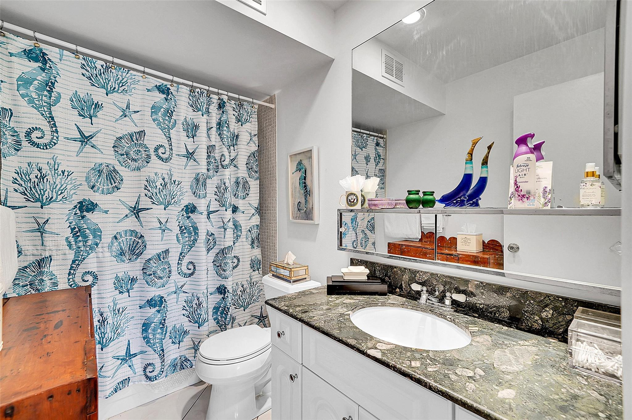 SUNRISE LAKES PHASE III - Residential