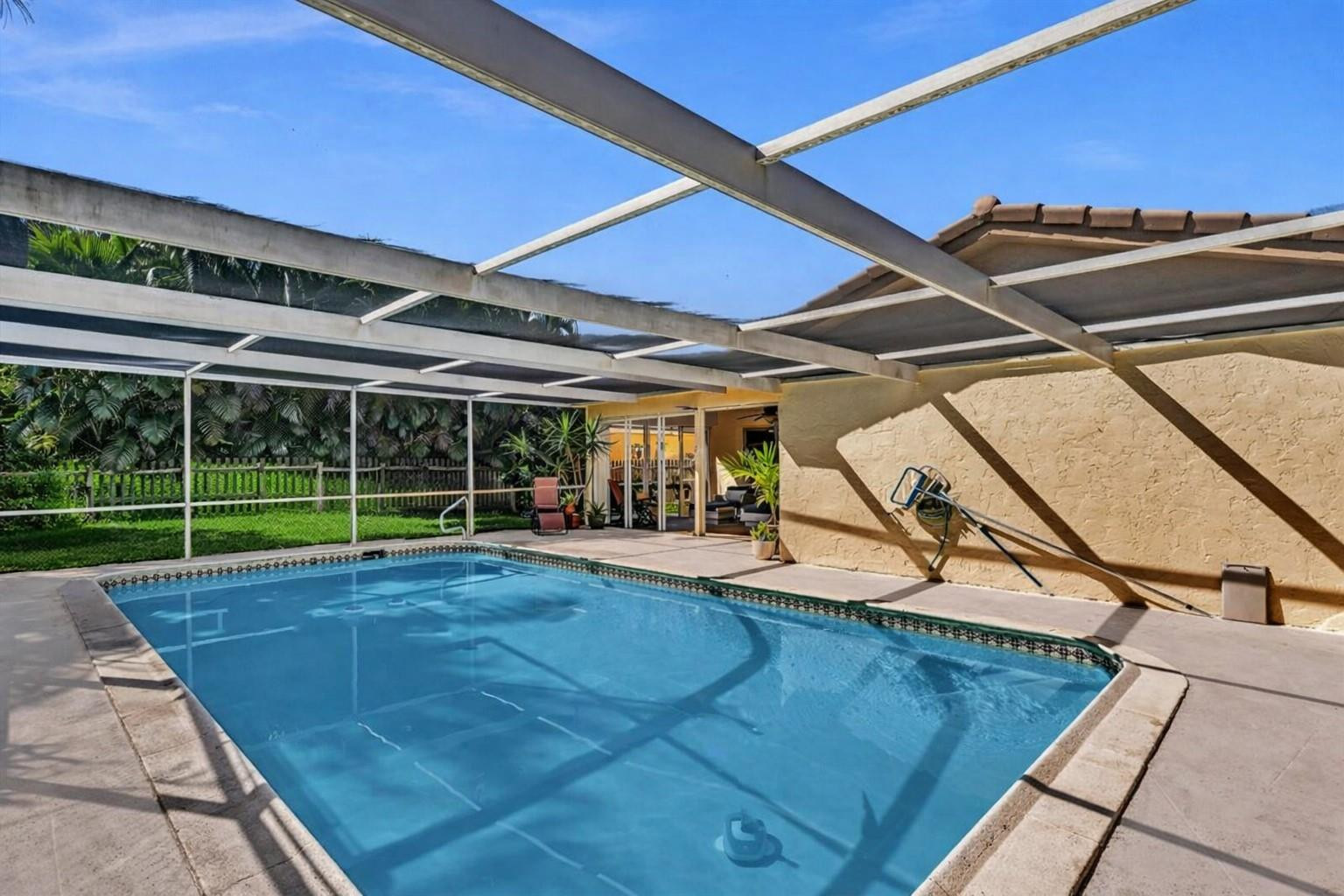 Ramblewood South 78-19 B - Residential