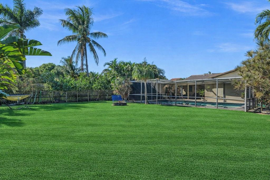 Photo of 895 NW 87th Avenue, Coral Springs, FL 33071 (MLS # F10549140)