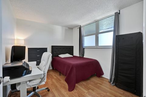 9480 Poinciana Place 304 Davie FL 33324