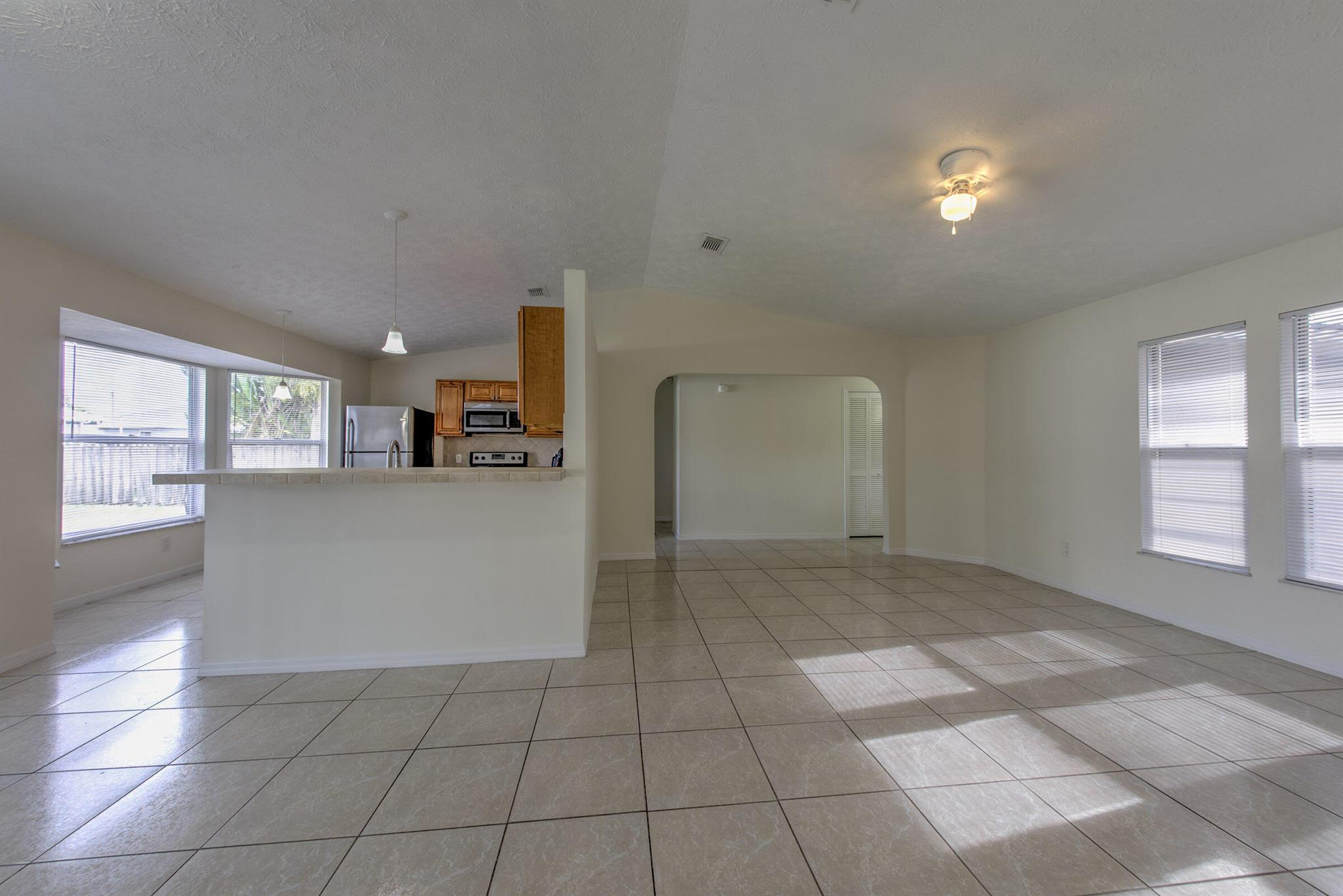 PORT ST LUCIE SECTION 25 - Residential