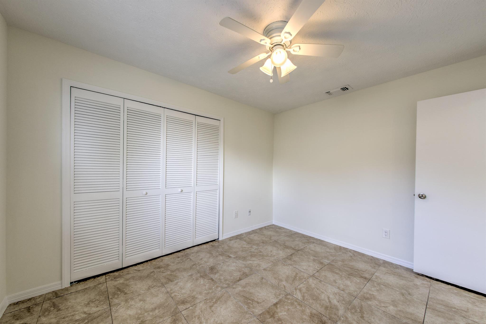 PORT ST LUCIE SECTION 25 - Residential