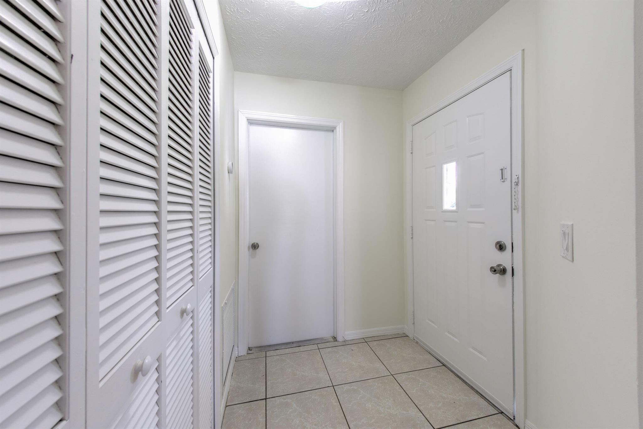 PORT ST LUCIE SECTION 25 - Residential