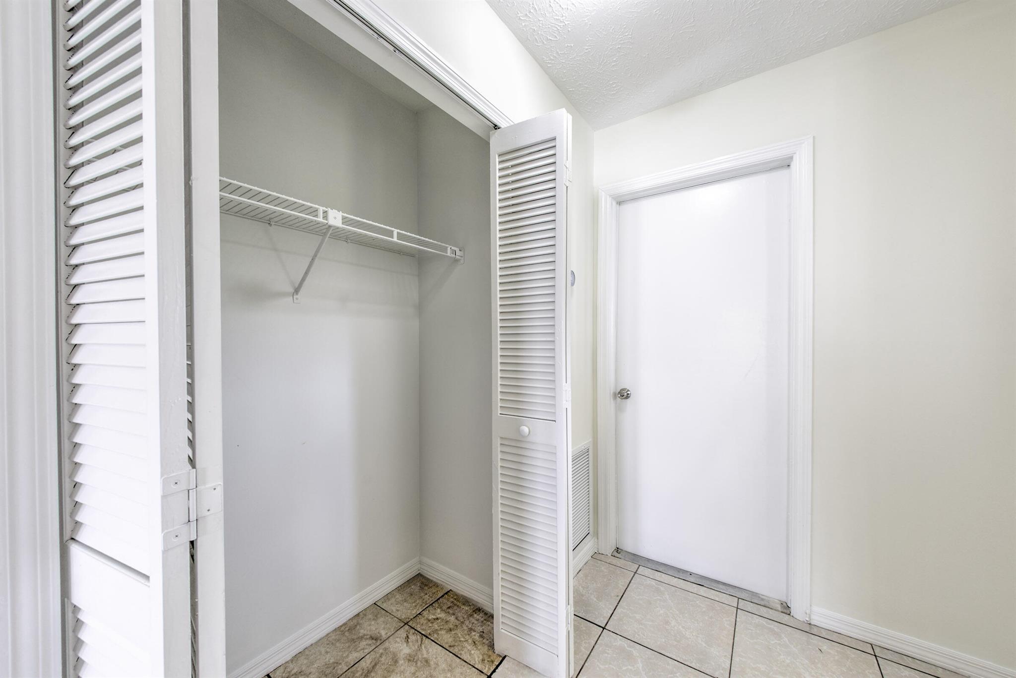 PORT ST LUCIE SECTION 25 - Residential