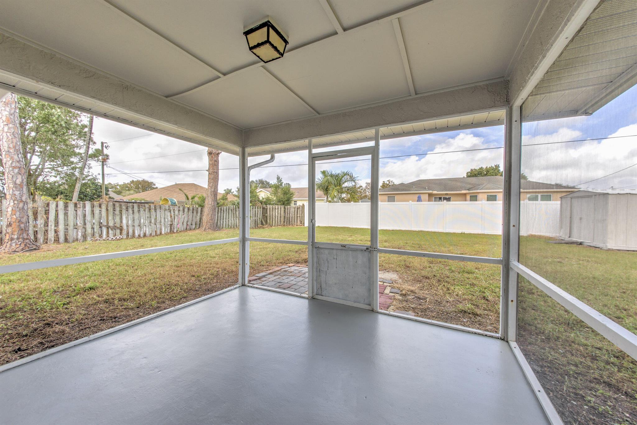 PORT ST LUCIE SECTION 25 - Residential