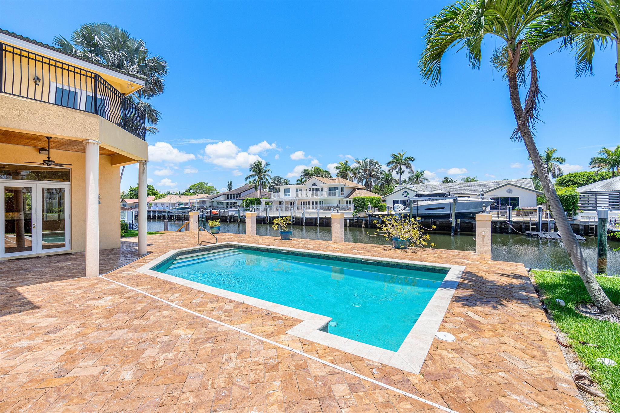 BOCA BAY COLONY - Residential