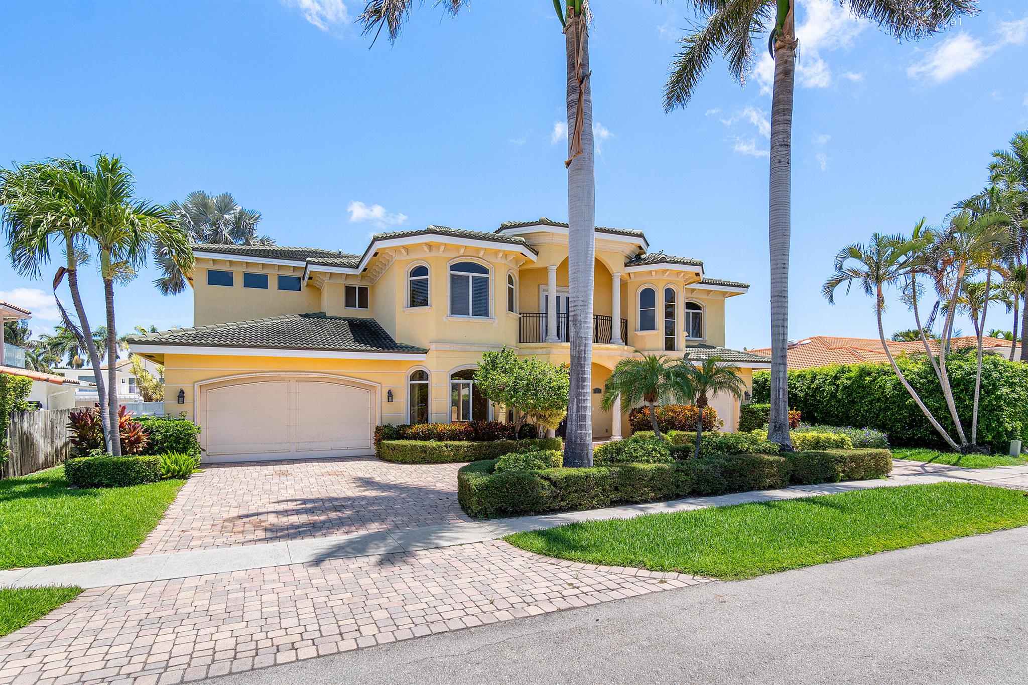 BOCA BAY COLONY - Residential