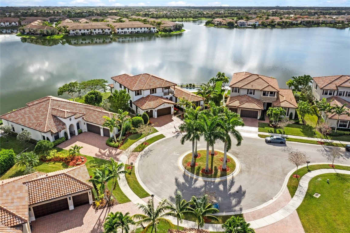 MiraLago - CC Homes - Residential