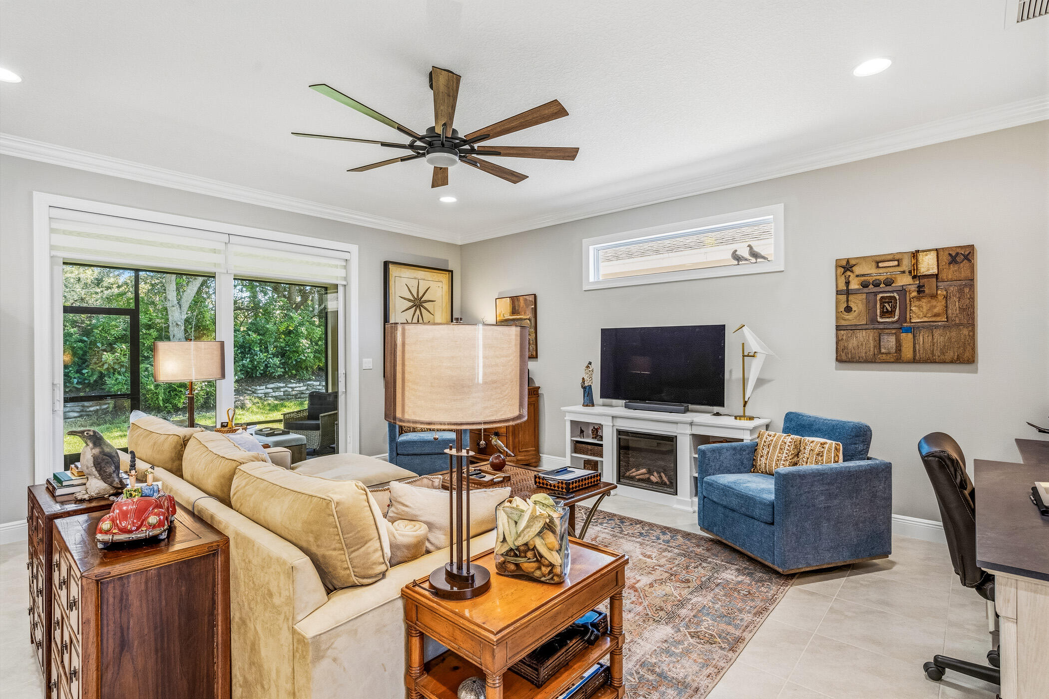 6012 Bella Rosa Lane