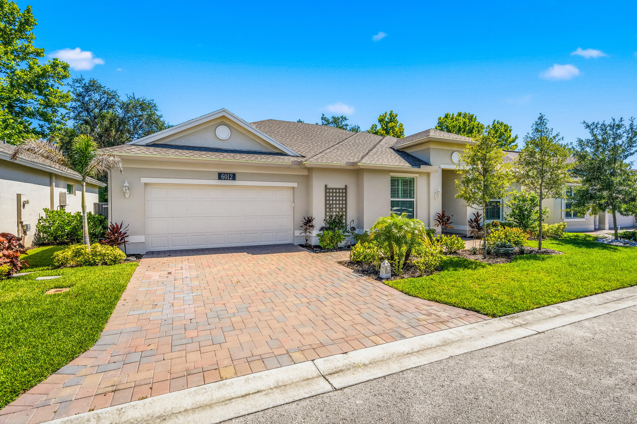 6012 Bella Rosa Lane