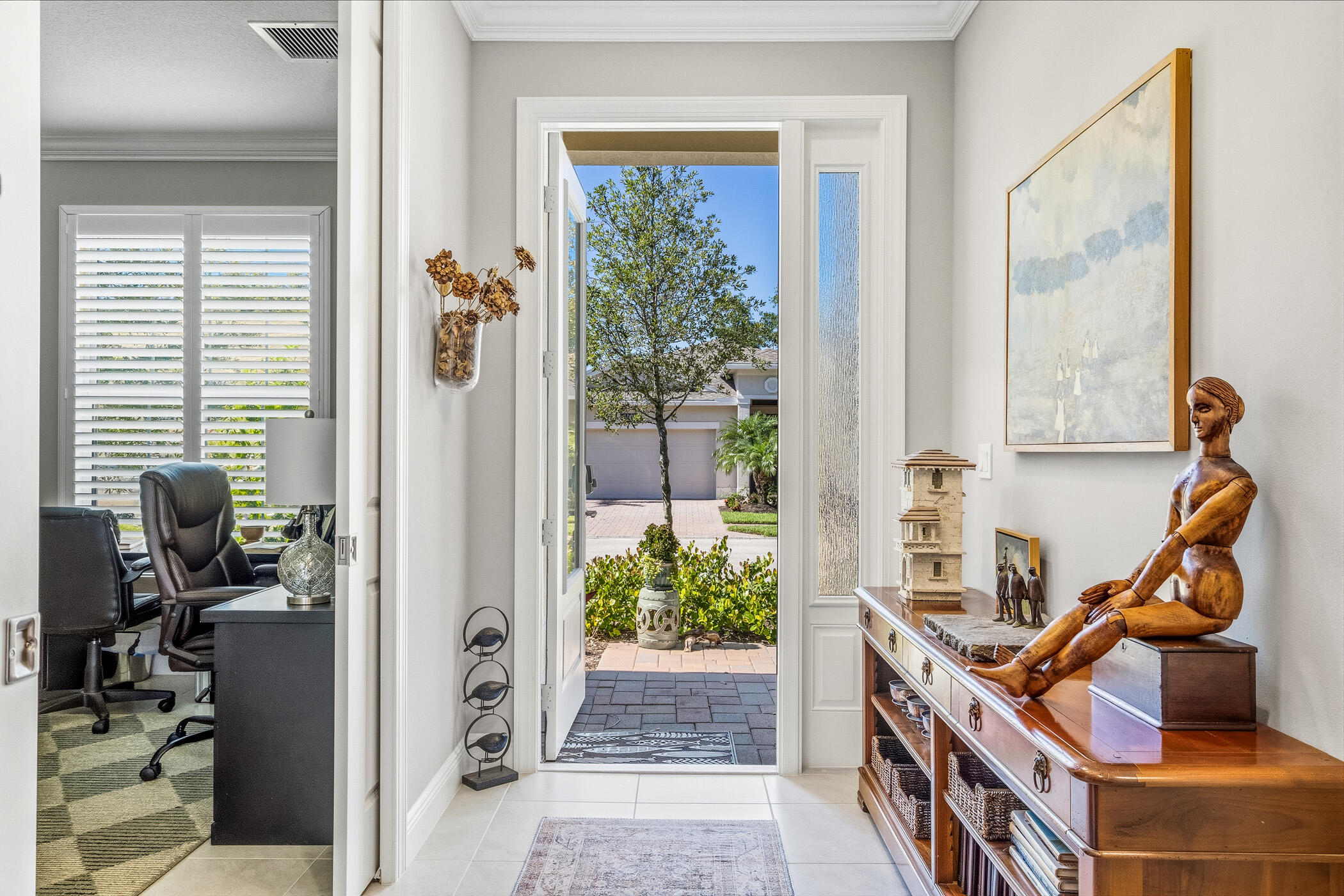 6012 Bella Rosa Lane