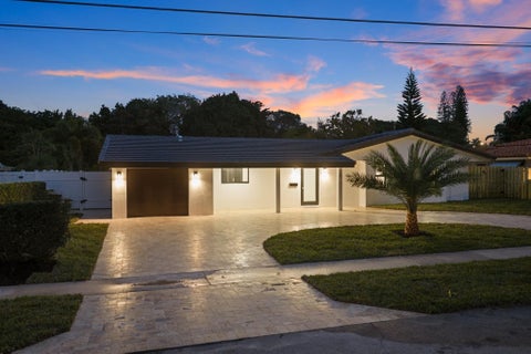 Tiny photo for 550 SW 6TH Avenue, Boca Raton, FL 33486 (MLS # B26088560)