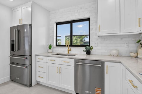 Tiny photo for 550 SW 6TH Avenue, Boca Raton, FL 33486 (MLS # B26088560)