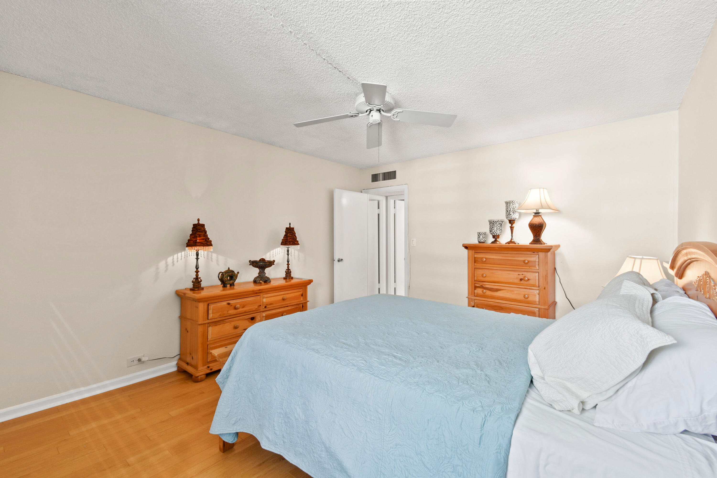OLD PORT COVE - Residential