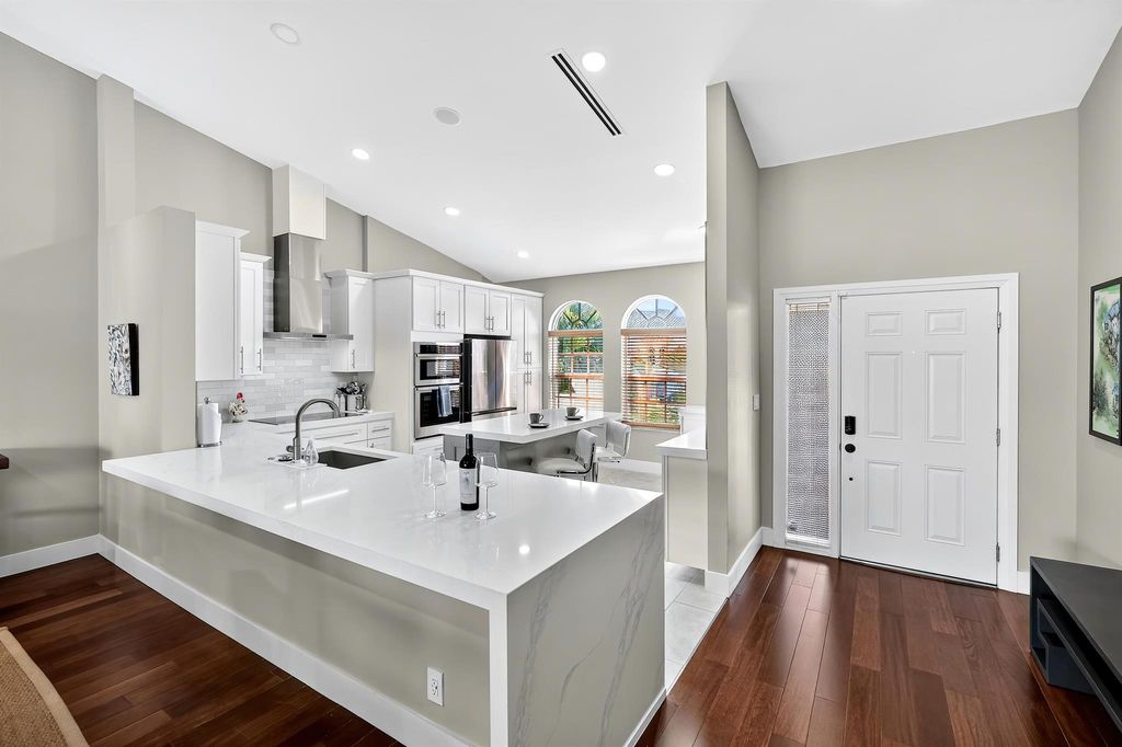 Photo of 305 Ryder Cup Circle #3050, Palm Beach Gardens, FL 33418 (MLS # R11143885)