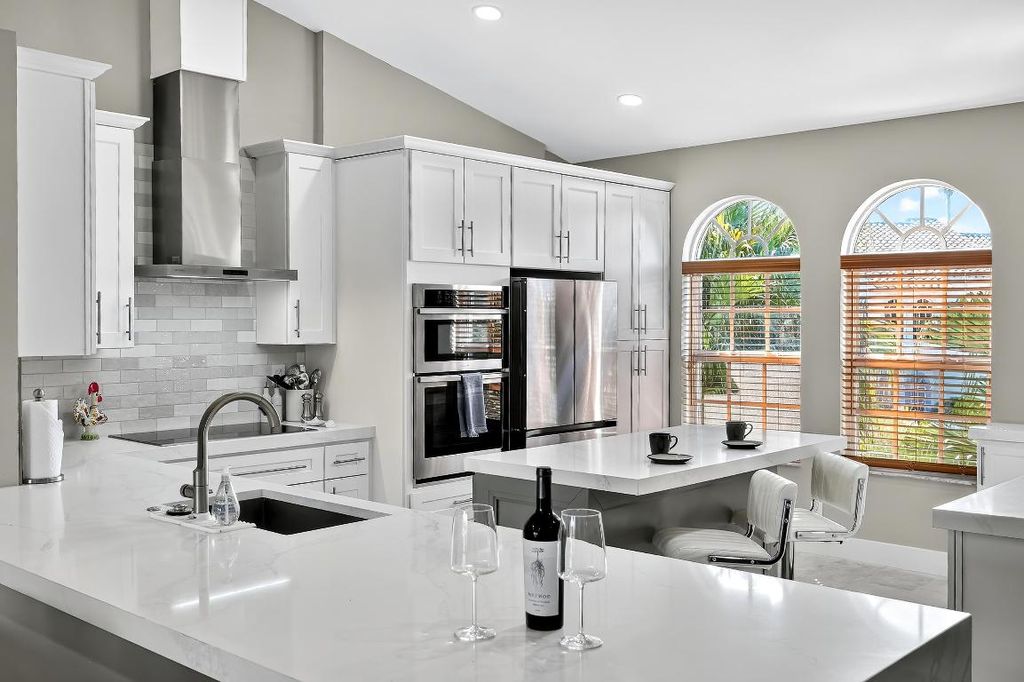 Photo of 305 Ryder Cup Circle, Palm Beach Gardens, FL 33418 (MLS # R11143885)