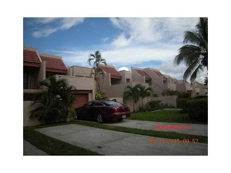 1757 NW 58th Ave Unit 5  