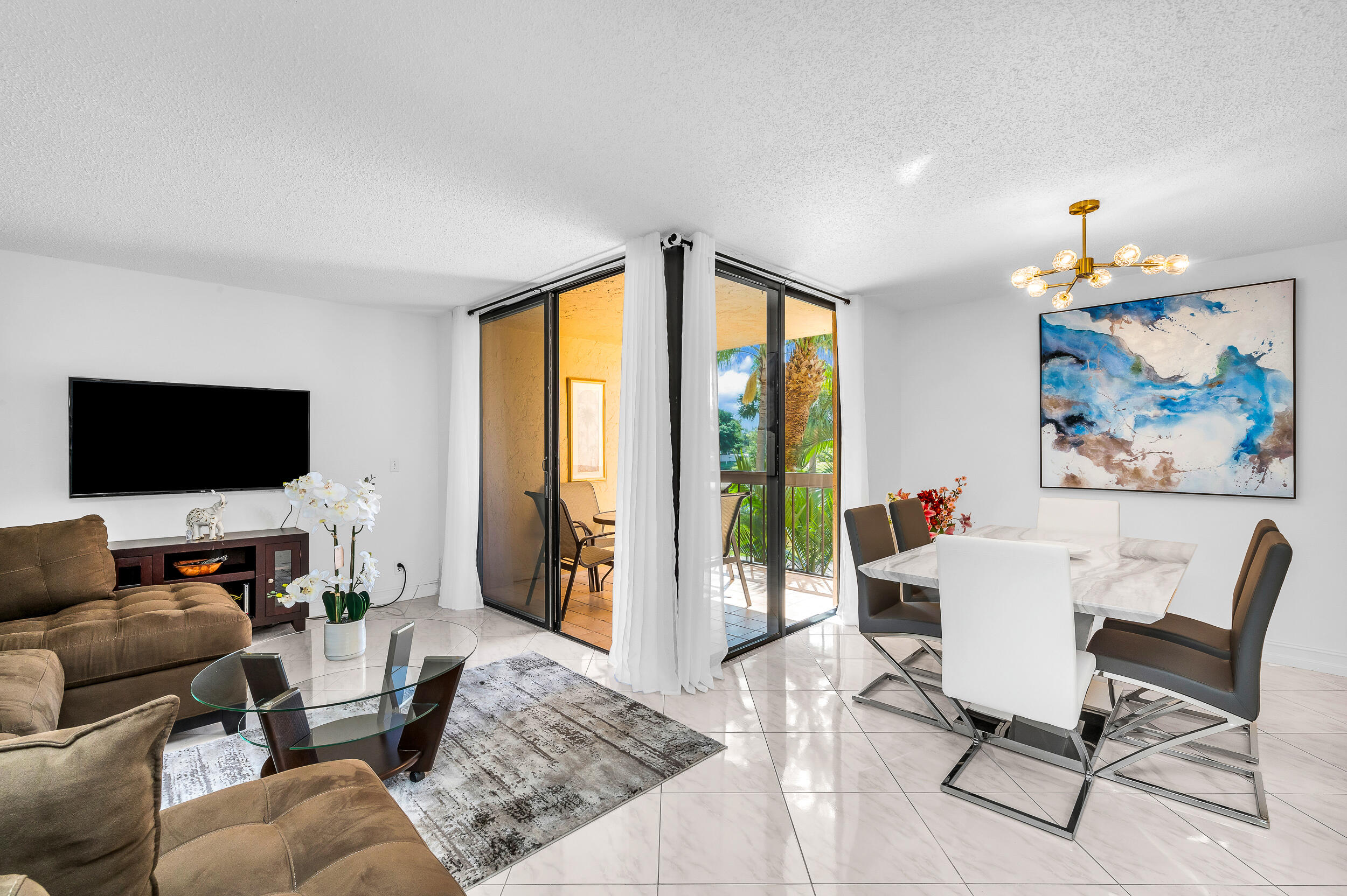 LAVERS DELRAY RACQUET CLUB CONDO - Residential Lease
