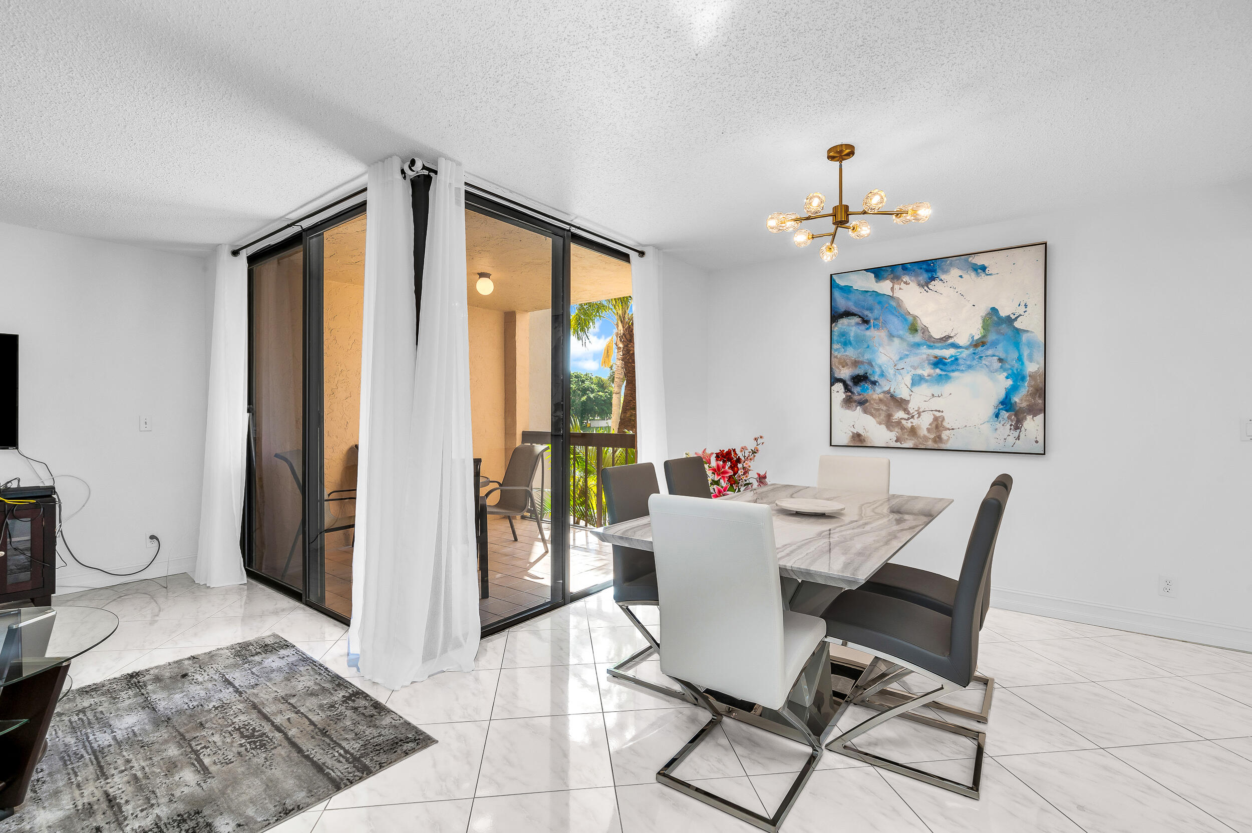 LAVERS DELRAY RACQUET CLUB CONDO - Residential Lease