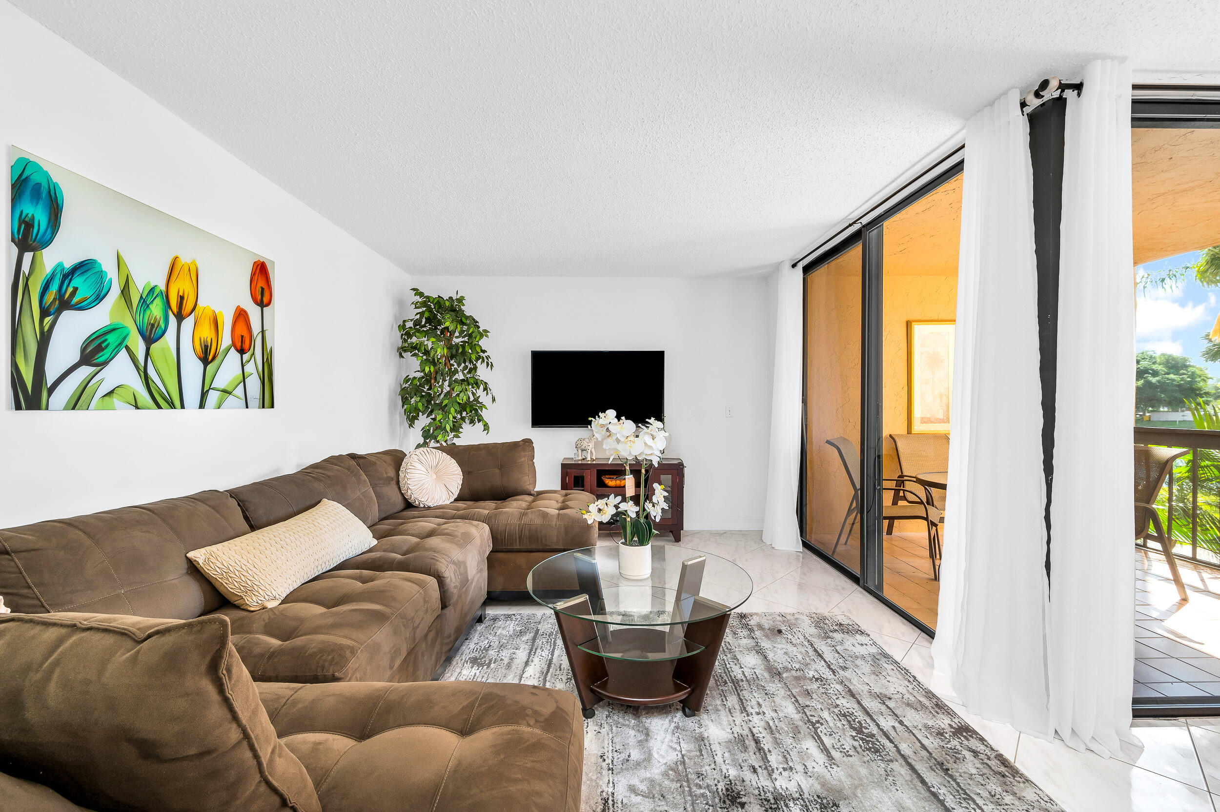 LAVERS DELRAY RACQUET CLUB CONDO - Residential Lease