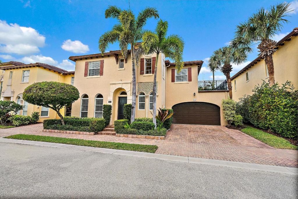 Photo of 107 Via Poinciana Lane, Boca Raton, FL 33487 (MLS # R11157128)