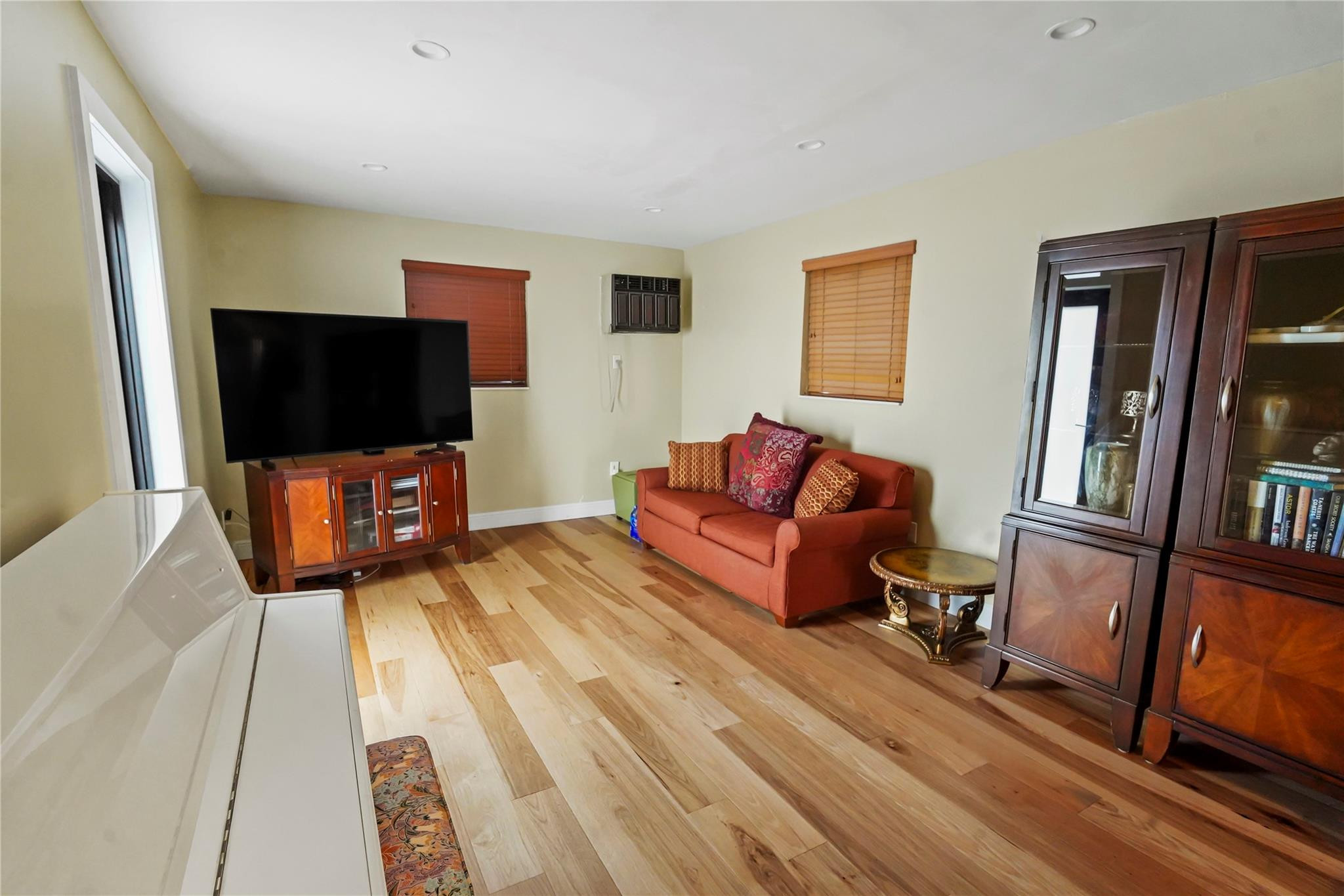 Greenville Manor - Residential