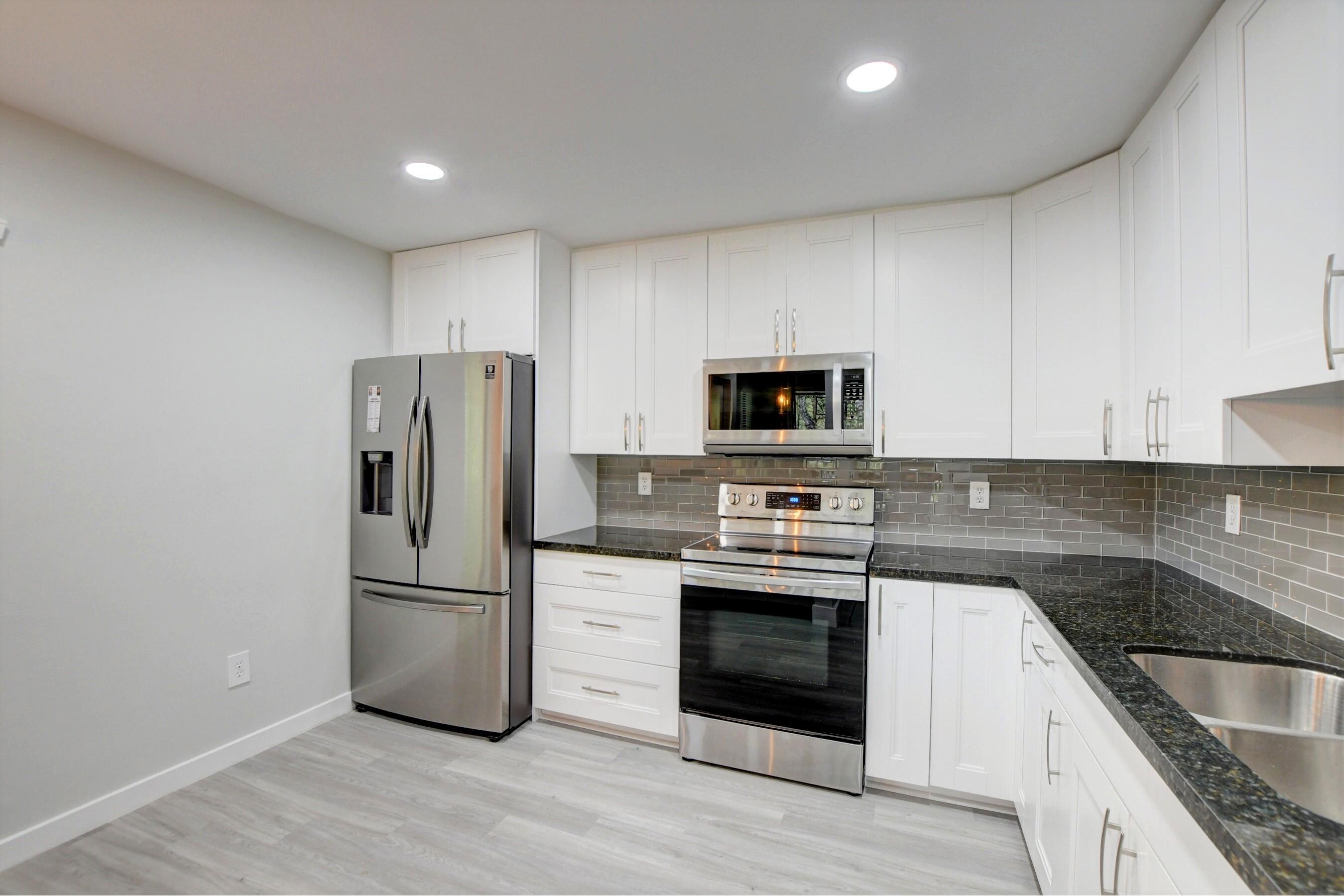 BOCA RIDGE CONDO - Residential Lease