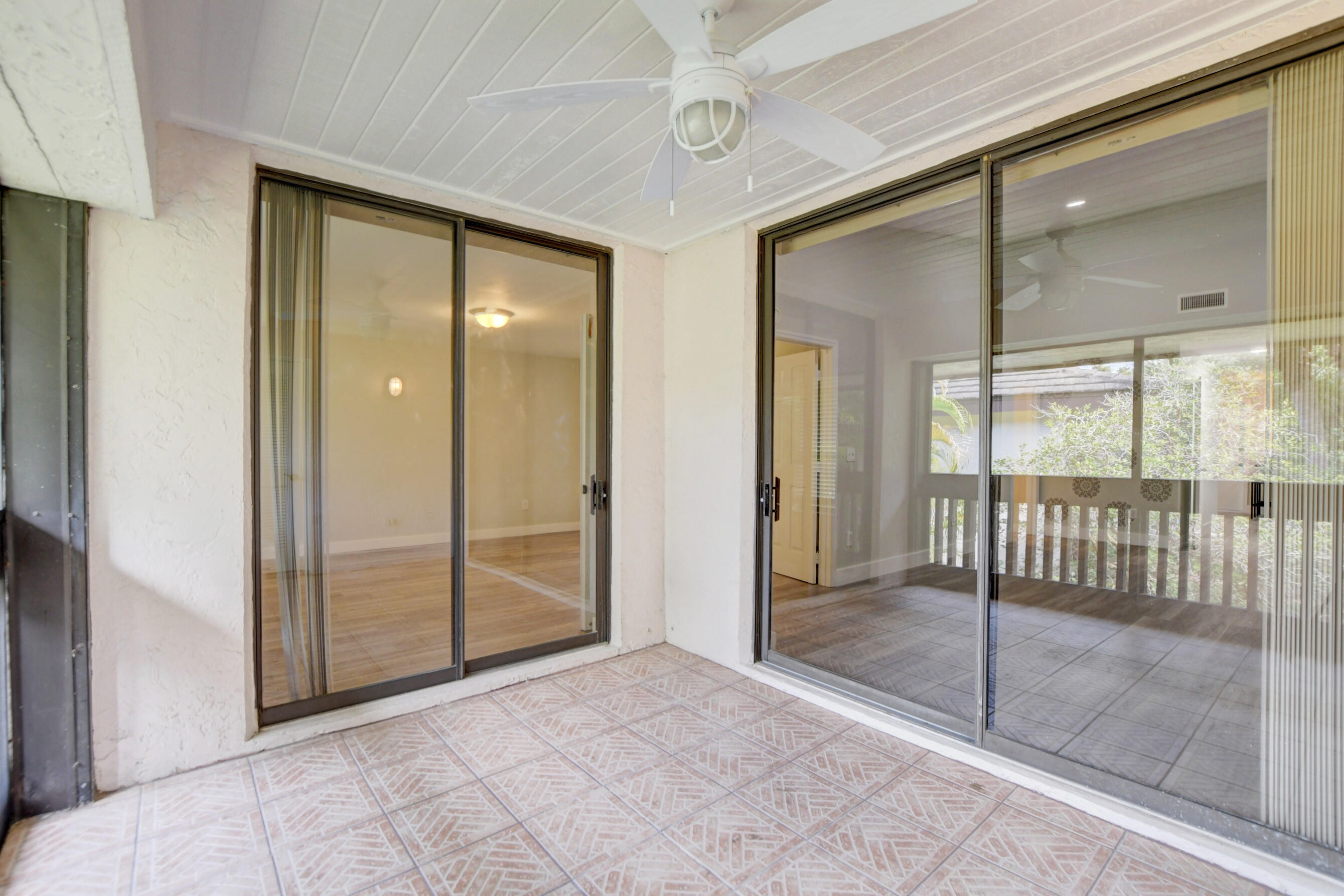 BOCA RIDGE CONDO - Residential Lease