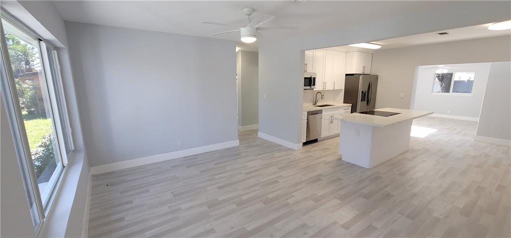 Flamingo Park Sec D 41-29 - Residential