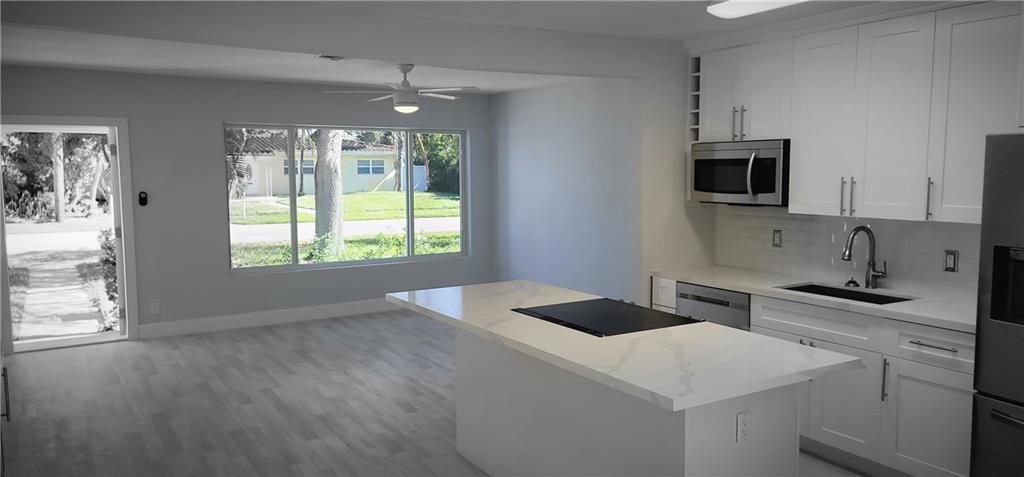 Flamingo Park Sec D 41-29 - Residential