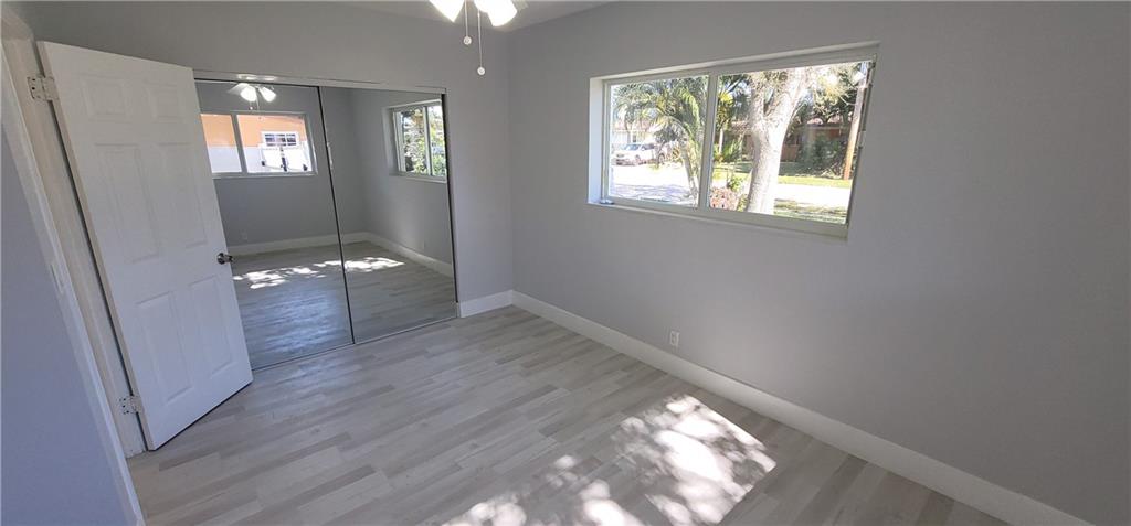 Flamingo Park Sec D 41-29 - Residential