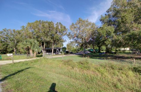 A home in Okeechobee