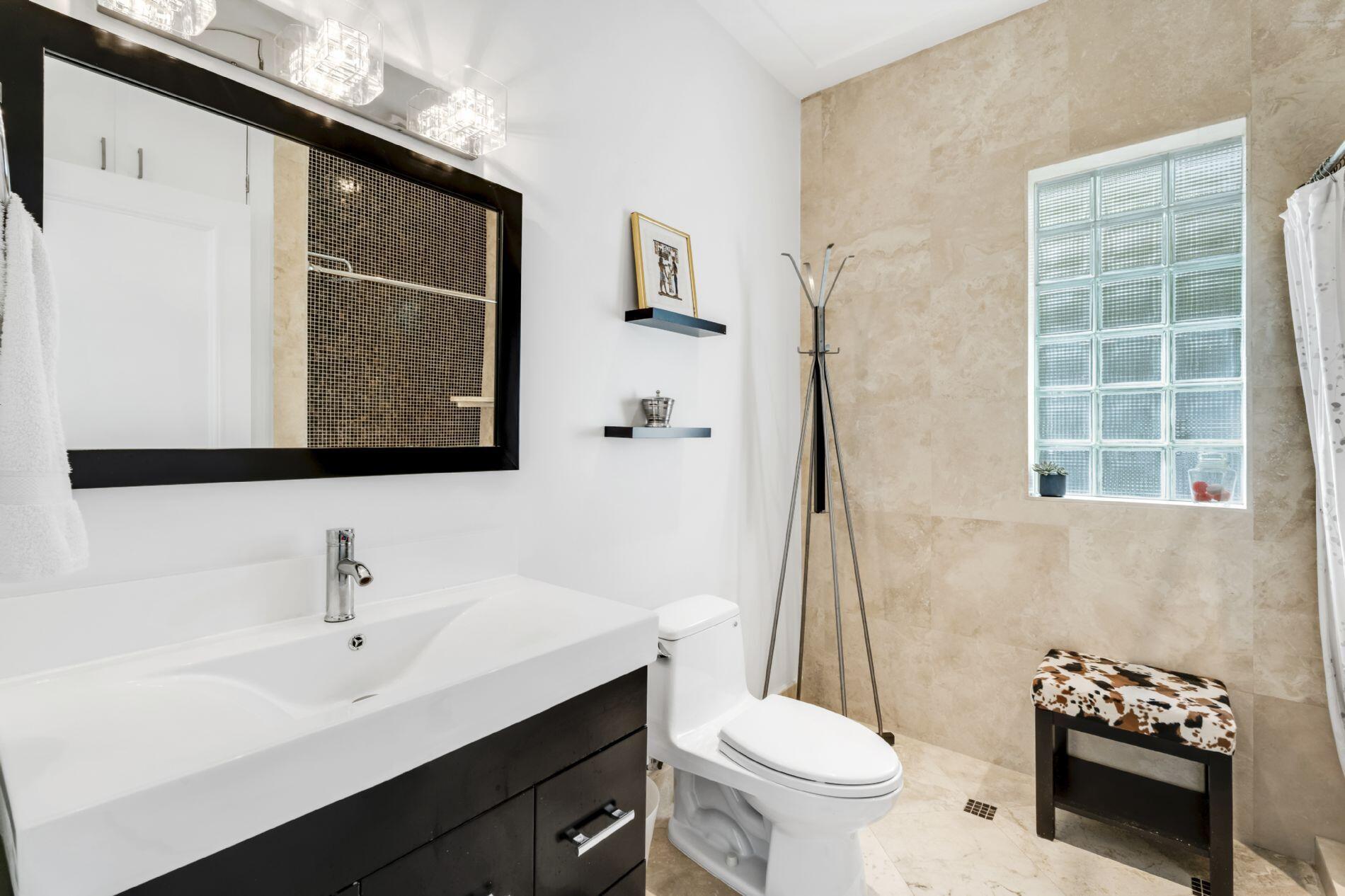 CUTLER BAY ESTS - Residential