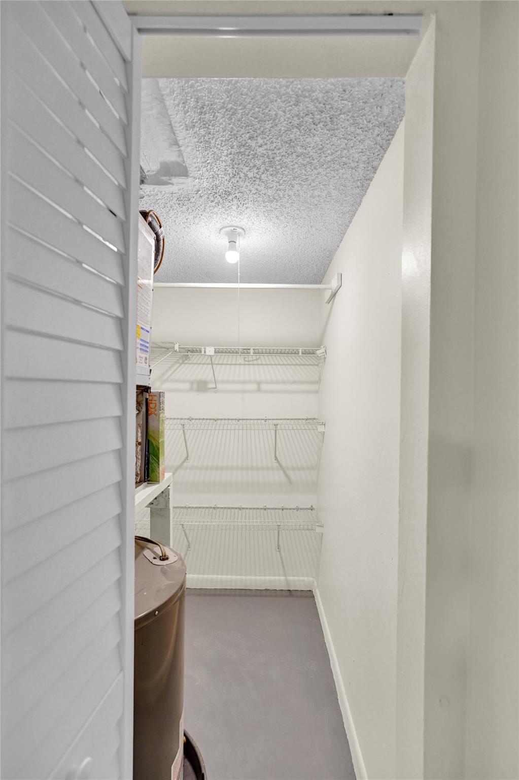 Inverrary Gardens Condo I - Residential Lease